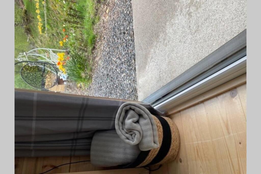 Coorie Doon Cabin! Great Scottish Welcome Fort Augustus Exterior foto